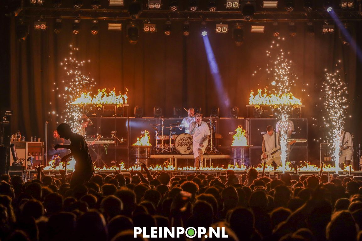 THE DIRTY DADDIES     (42)